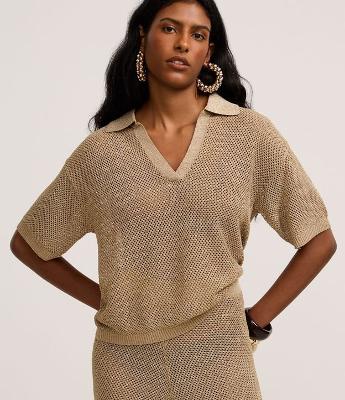 Blusa em Tricô com Gola Polo e Fio Metalizado