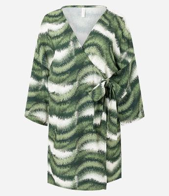 Saída de Praia Kimono Texturizado em Viscose com Estampa Folhagem