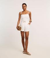 Short Alfaiatado Cintura Alta em Crepe com Cinto Elástico - 1