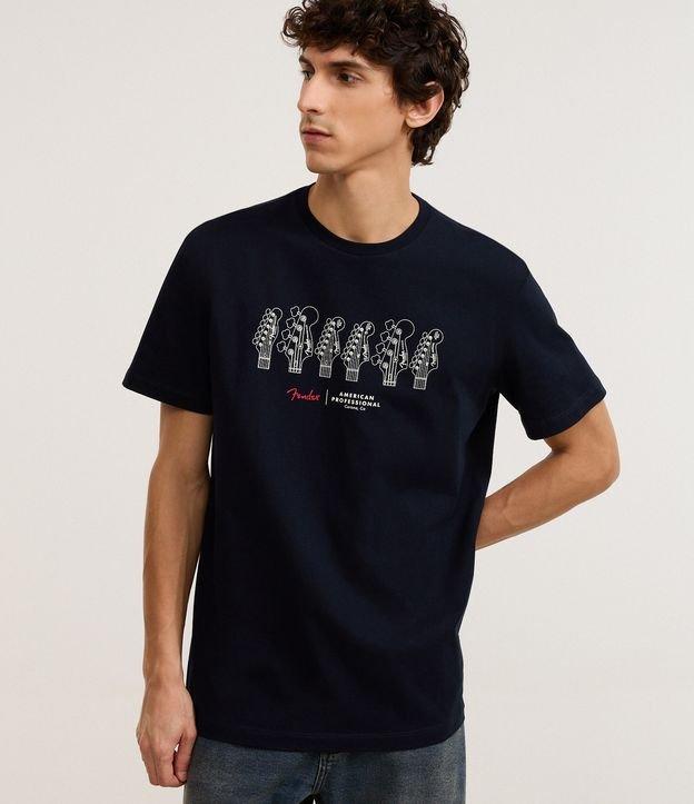 Camiseta Comfort em Algodão com Estampa Guitarras Fender - 1