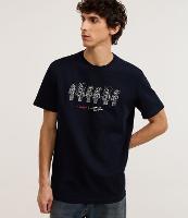 Camiseta Comfort em Algodão com Estampa Guitarras Fender - 1