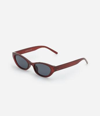 Óculos de Sol Gateado com Lente Redondo Ovalado