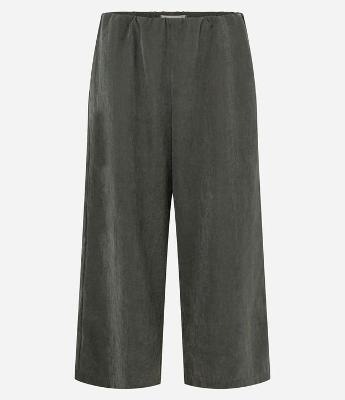 Calça Pantacourt com Cós Elástico