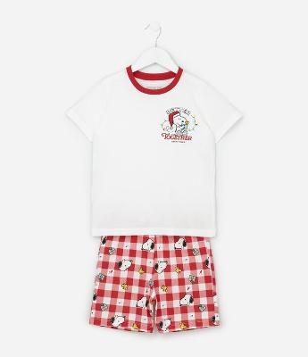 Pijama Curto Infantil com Estampa Xadrez de Natal Snoopy - Tam 2 a 14 Anos