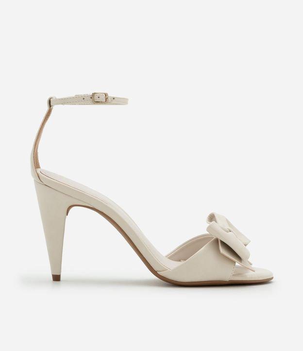 Sandália com Maxi Laço e Salto Cone - 1