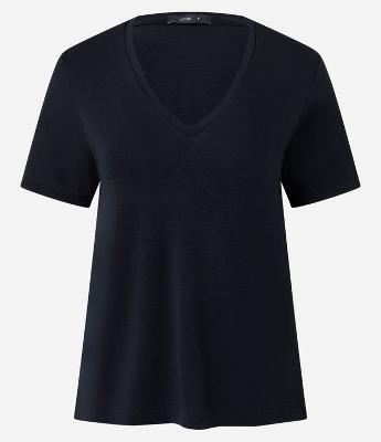 Blusa T-shirt Básica em Viscose com Decote V