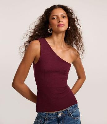 Blusa em Ombro Único com Textura