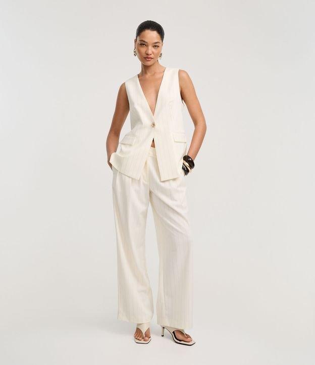 Calça Reta Alfaiatada Cintura Alta em Viscose com Listras - 1