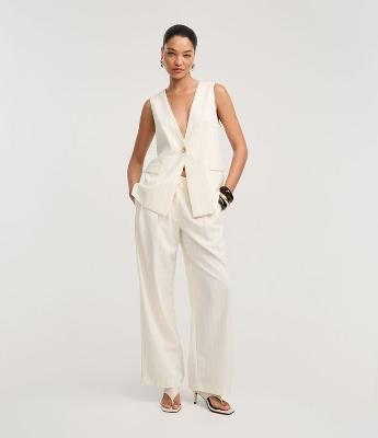 Calça Reta Alfaiatada Cintura Alta em Viscose com Listras