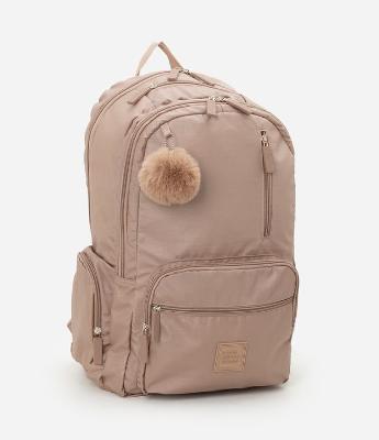 Mochila em Polimaida com Bolso Frontal e Pompom