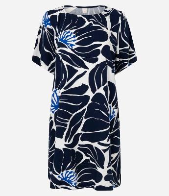 Vestido T-Shirt em Viscose com Estampa Folhagem