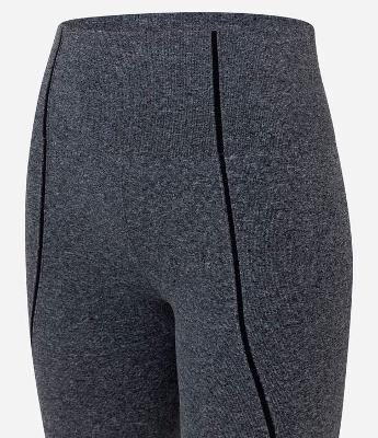 Bermuda Esportiva Seamless Texturizada Com Detalhe Jacquard Onda