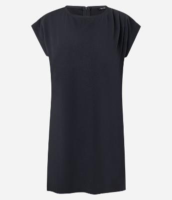 Vestido Curto em Crepe com Prega no Ombto