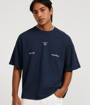 Camiseta Oversized em Algodão com Estampa Frente e Costas Broad Plans