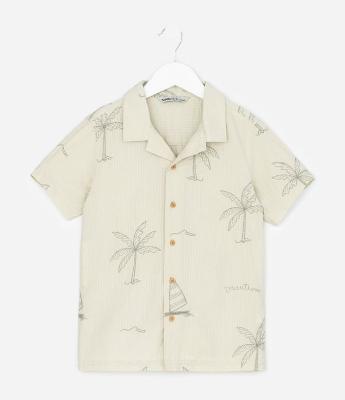 Camisa Infantil Com Estampa Coqueiros E Barcos - Tam 5 a 14 Anos