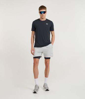 Bermuda Esportiva com Short de Compressão e Estampa lettering