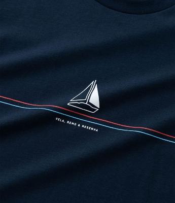 Camiseta Manga Curta com Estampa de Barco e Lettering