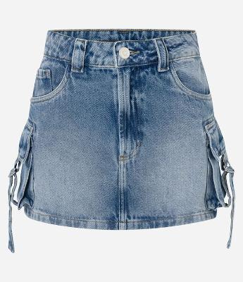 Saia Reta Curta em Jeans com Fivela no Bolso Cargo