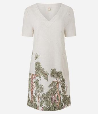 Vestido T-Shirt em Viscolinho com Estampa Folhagem