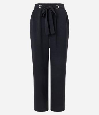 Calça Reta Cintura Alta com Amarração na Cintura