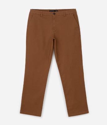 Calça Reta em Sarja Peletizada