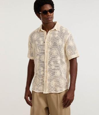 Camisa em Algodão com Tela Bordado em Floral