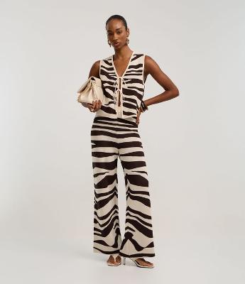 Calça Reta em Tricô com Estampa Zebra