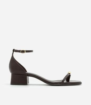 Sandália de Salto Bloco com Dedeira em PU