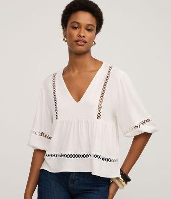 Blusa Texturizada em Viscose com Entremeios