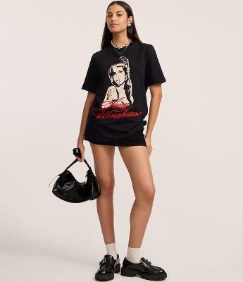 Camiseta em Algodão com Estampa Amy Winehouse