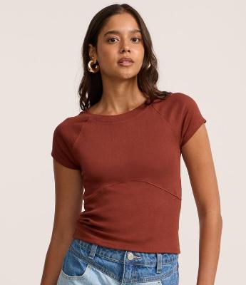 Blusa em Ribana Liso com Recorte