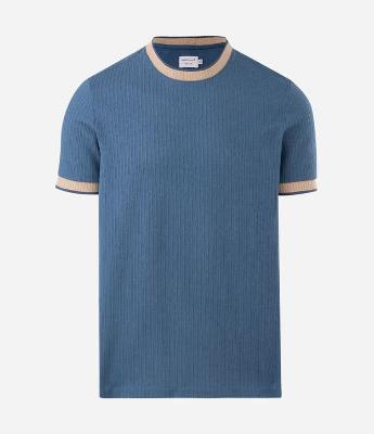 Camiseta em Algodão Texturizado com Gola e Manga Contrastante