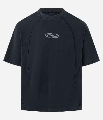 Camiseta Boxy em Algodão com Estampa Lettering e Listras em Recortes