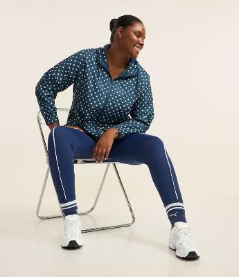 Calça Legging Esportiva em Hyper Soft com Tecnologia Dry e Bolsos Curve & Plus Size