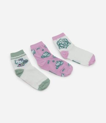 Kit Infantil 03 Meias com Estampa Hello Kitty – Tam 19/22 a 31/34