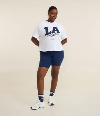 Bermuda Ciclista Esportiva com Tecnologia Dry e Bolsos Curve & Plus Size