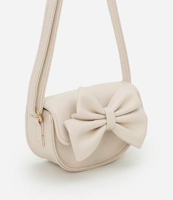 Bolsa Arredondada Transversal com Laço - Tam U