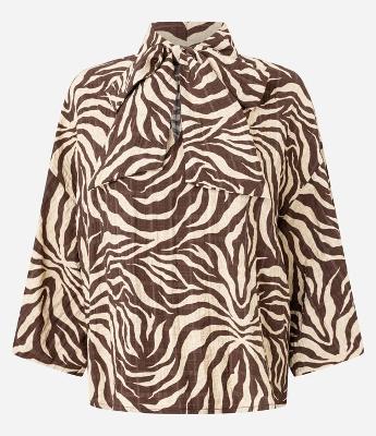 Blusa em Viscose com Gola Laço e Estampa Animal Print