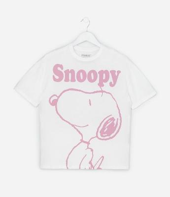 Camiseta Infantil Oversized com Estampa Snoopy – Tam 7 A 16 Anos