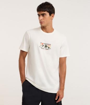 Camiseta Comfort em Algodão com Estampa Montanha