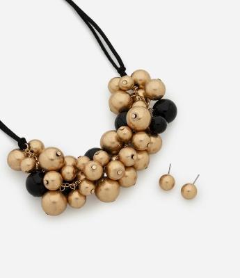 Conjunto de Colar com Esferas em Metal e Brincos Minimalistas