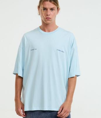 Camiseta Oversized em Algodão com Estampa  Lettering Standard Supply