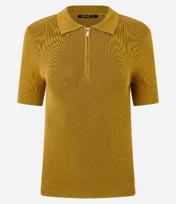 Blusa Polo em Tricô com Manga Curta e Zíper Frontal