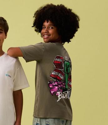 Camiseta Infantil Relaxed com Estampa Minecraft Frente e Costas – Tam 5 a 14 Anos