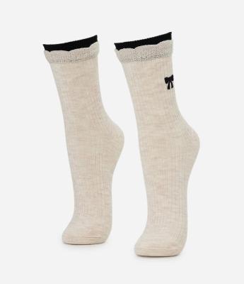 Meia Cano Alto em Algodão com Laço Bordado e Cano Duplo