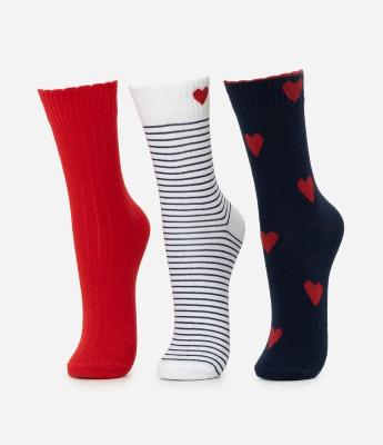 Kit 03 Meias Cano Alto em Algodão com Estampa Corações e Listras