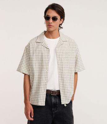 Camisa Boxy  em Tricoline Xadrez texturizada com Bordado nas costas