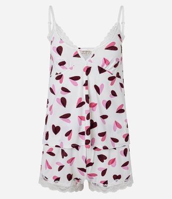 Pijama Short Doll em Microfibra com Alças Finas e Estampa de Coração