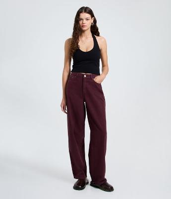 Calça Baggy em Sarja com Bolsos