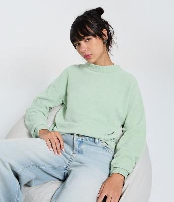 Blusa Slim em Tricô Chenille com Gola Redonda